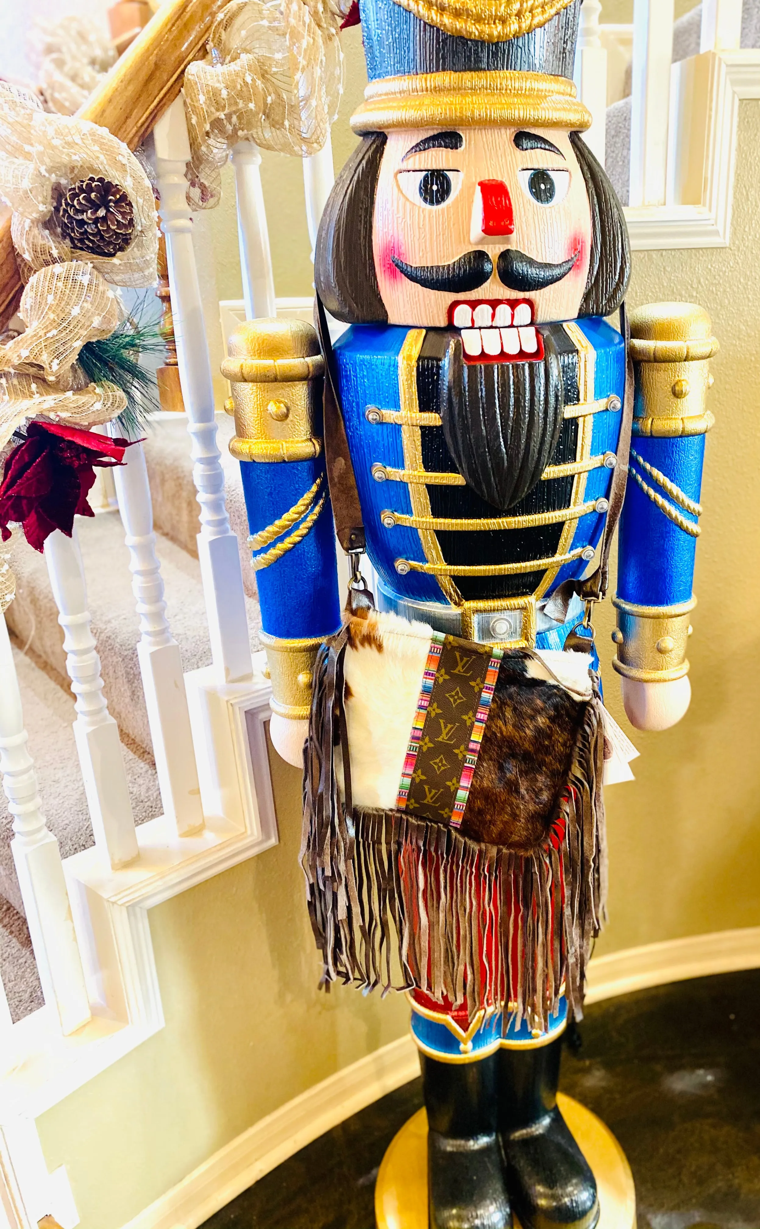 Medium Crossbody Kelsey, Tricolor HOH Strip of Serape