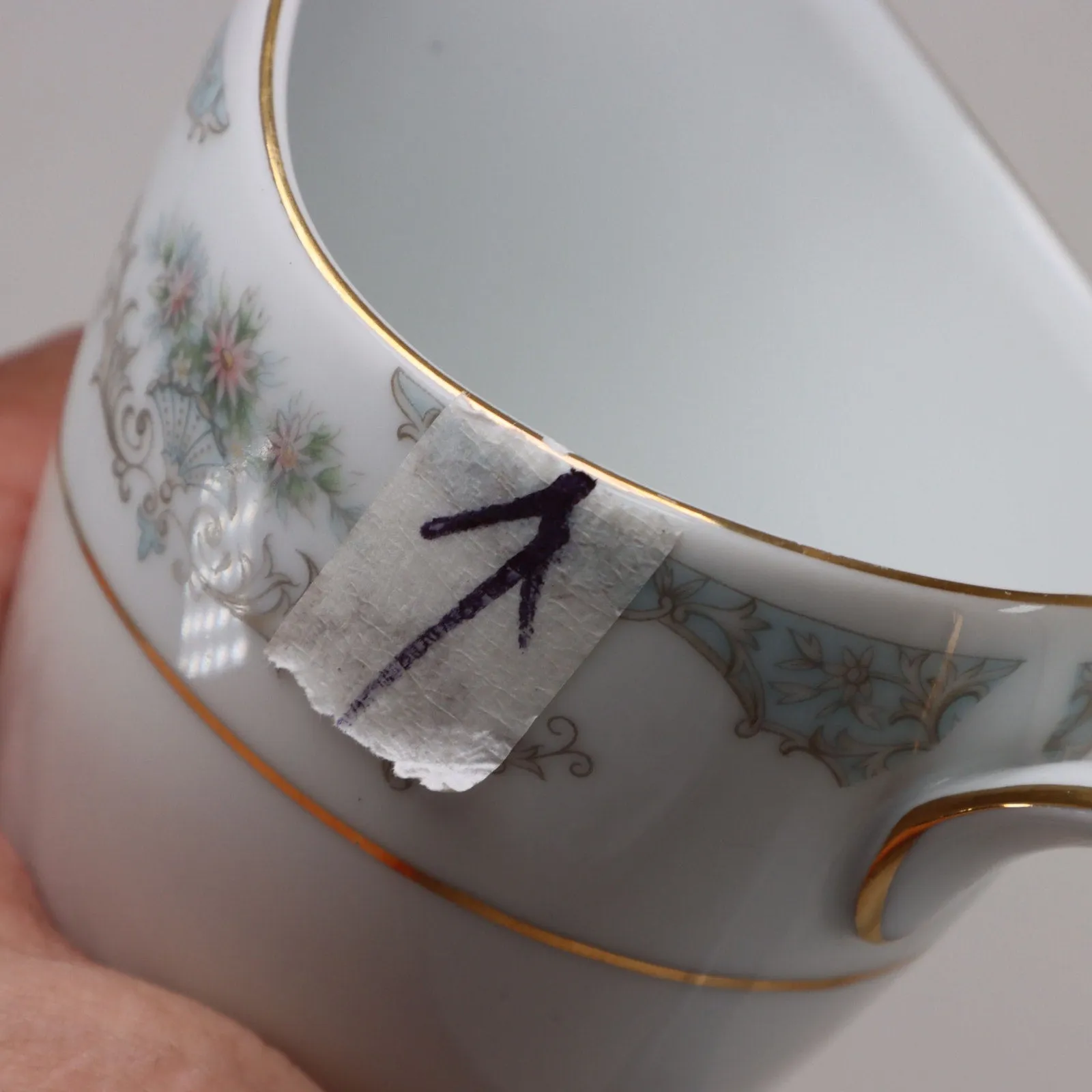 Mikasa Minuet 209 Creamer Sugar Bowl Set Gray Scrolls Gold Trim Japan