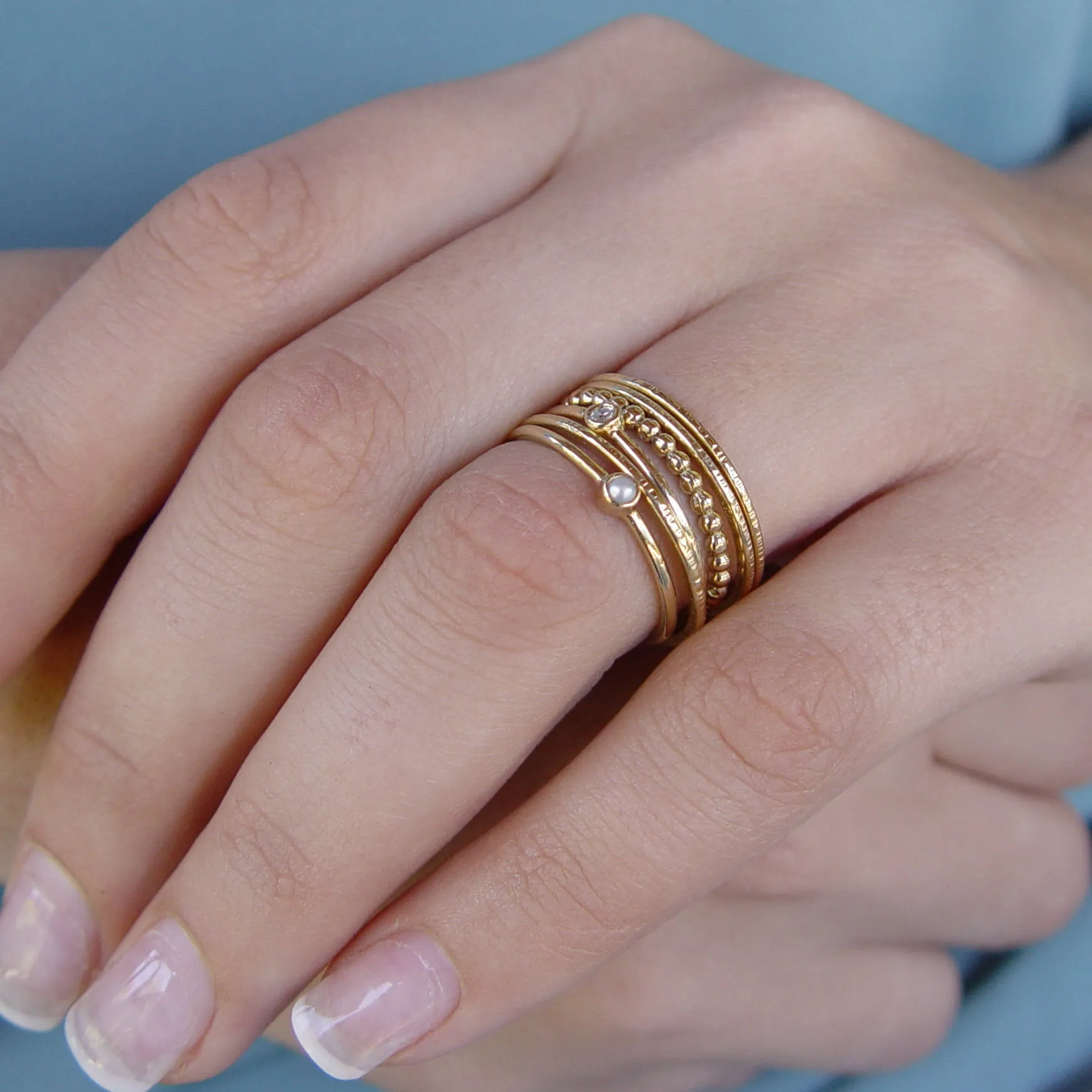 RG1808-3 tiny Pearl stacking ring